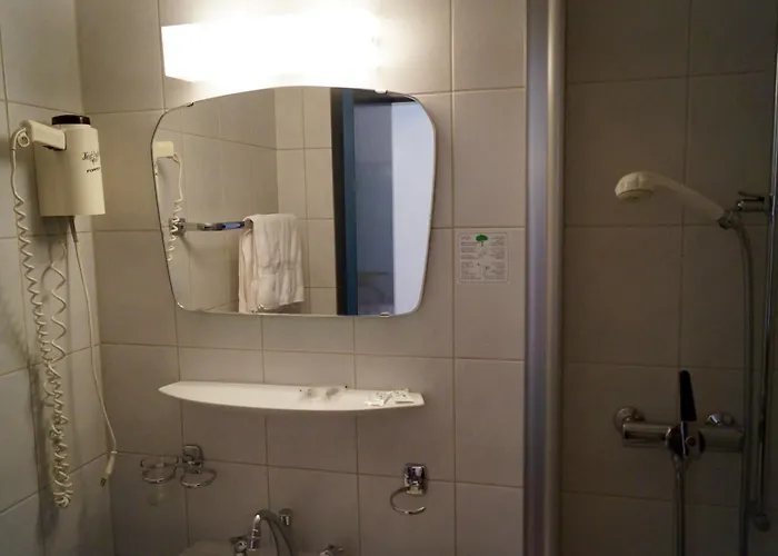 Victoria Отель Бриг